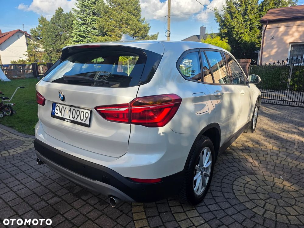 BMW X1 sDrive18d - 4