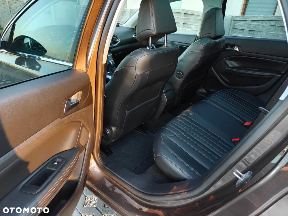 Peugeot 308 - 14