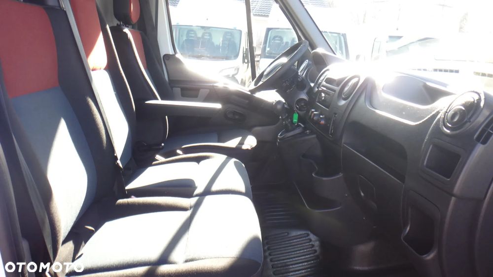 Renault Master - 10