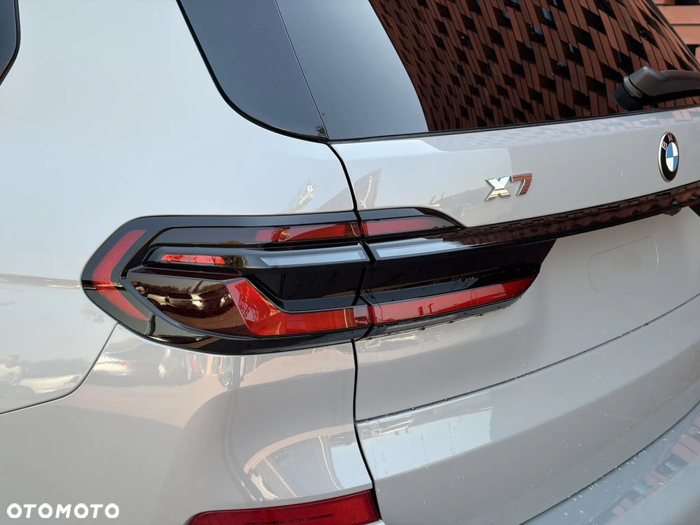 BMW X7 M60i xDrive mHEV sport - 9