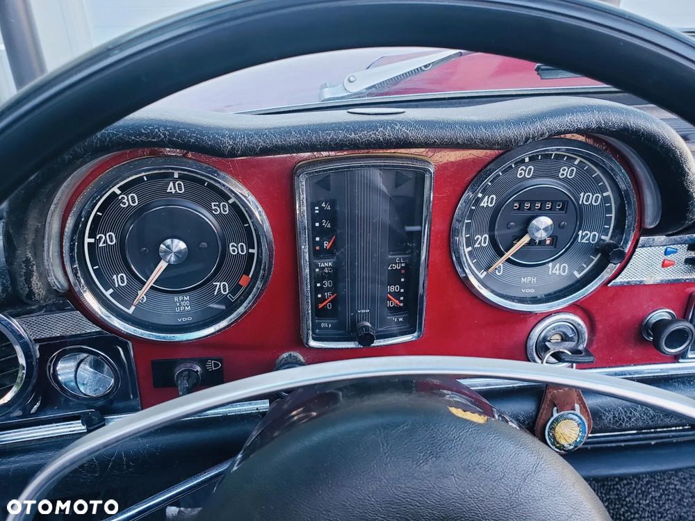 Mercedes-Benz SL - 22