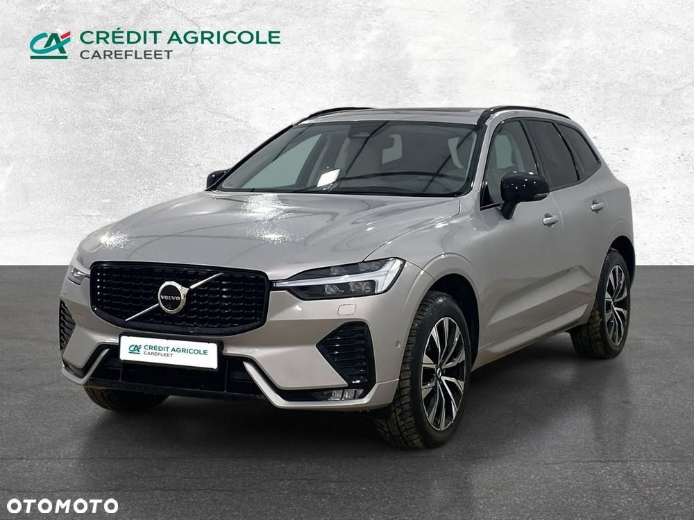 Volvo XC 60 B5 B AWD Plus Dark - 2