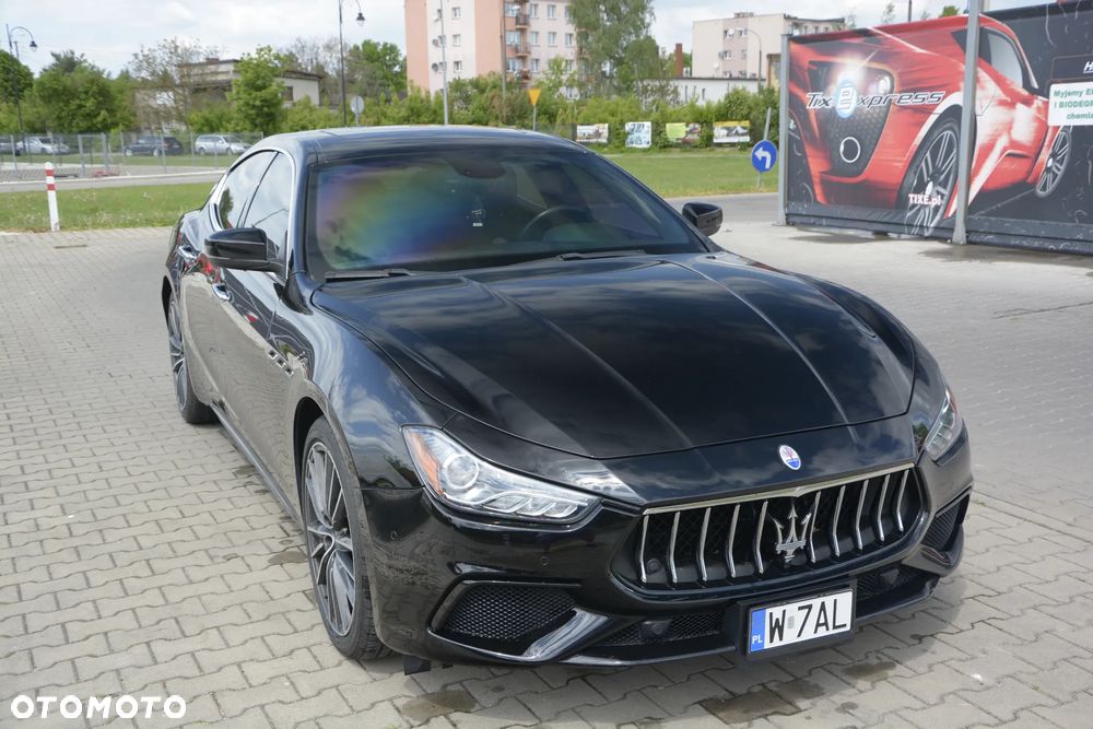 Maserati Ghibli - 1