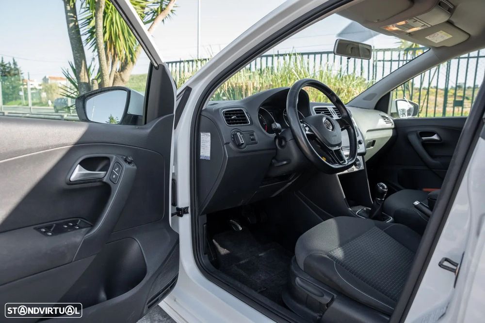 VW Polo 1.4 TDi BlueMotion - 14