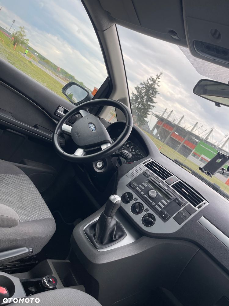 Ford Focus C-Max 1.6 TDCi Ambiente - 9