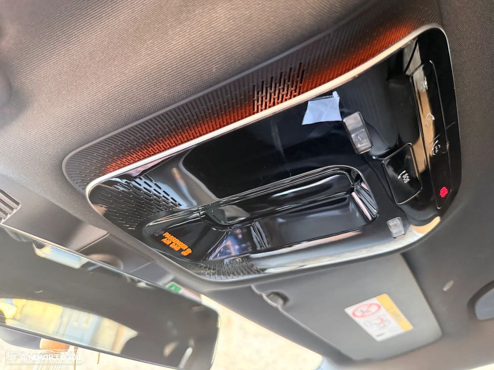 Mercedes-Benz C 300 e AMG Line - 28