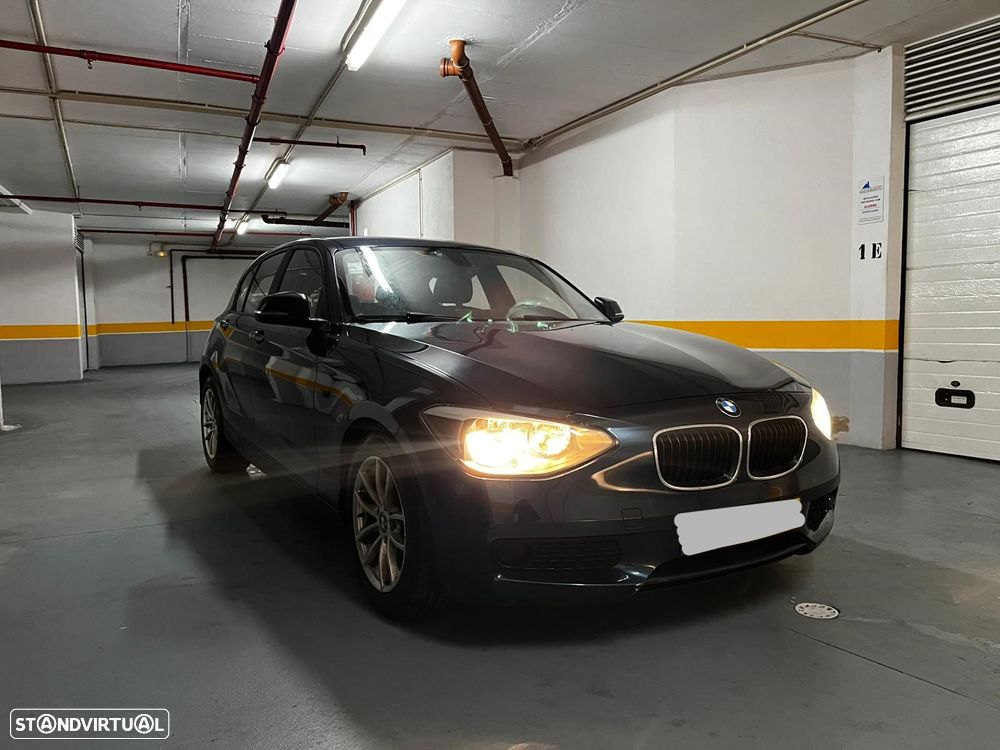 BMW 116 d EfficientDynamics Edition Urban Line - 1