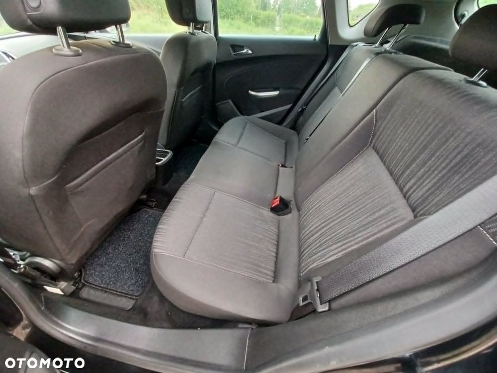 Opel Astra 1.7 CDTI DPF Innovation - 21