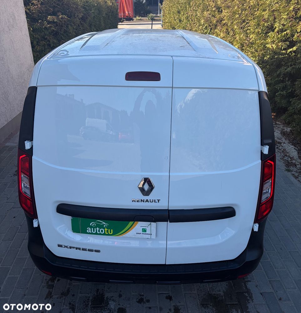 Renault Express - 23