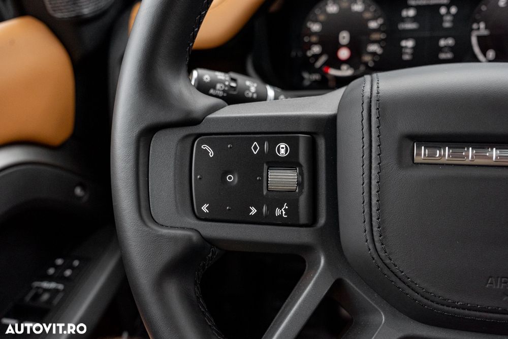 Land Rover Defender 130 3.0 D250 MHEV X-Dynamic HSE - 32