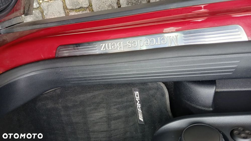 Mercedes-Benz GLA - 24
