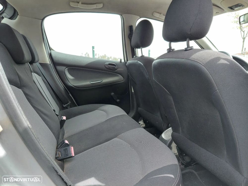 Peugeot 206 1.4 HDi Black & Silver - 12