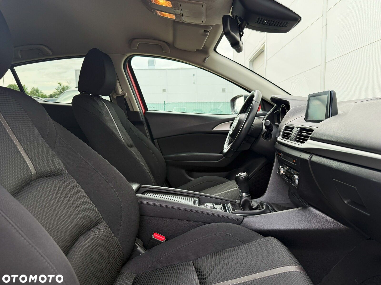 Mazda 3 2.0 Skyenergy i-Eloop - 27