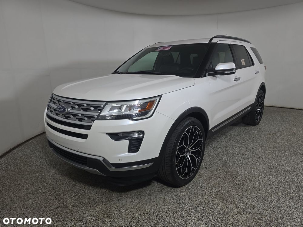 Ford Explorer - 1