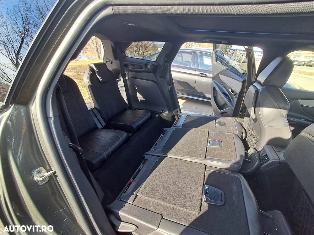 Peugeot 5008 - 12