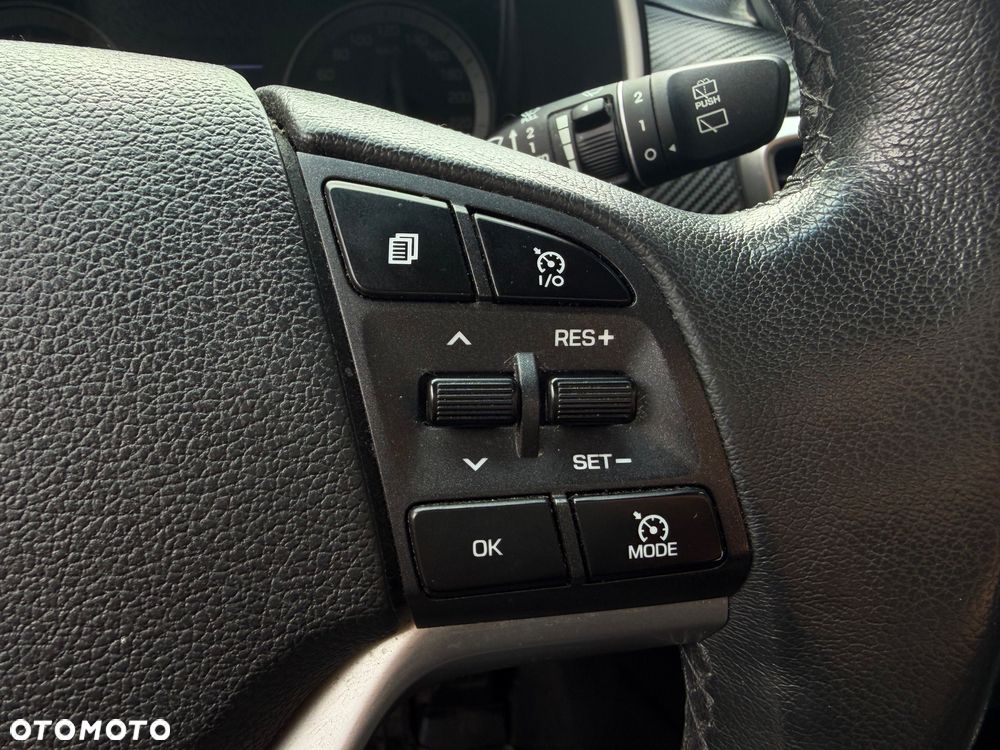 Hyundai Tucson 1.6 GDI BlueDrive Comfort 2WD - 24