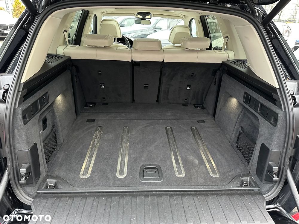BMW X5 xDrive40i - 24