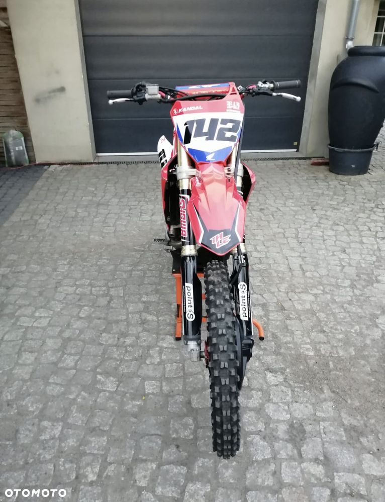 Honda CRF - 11