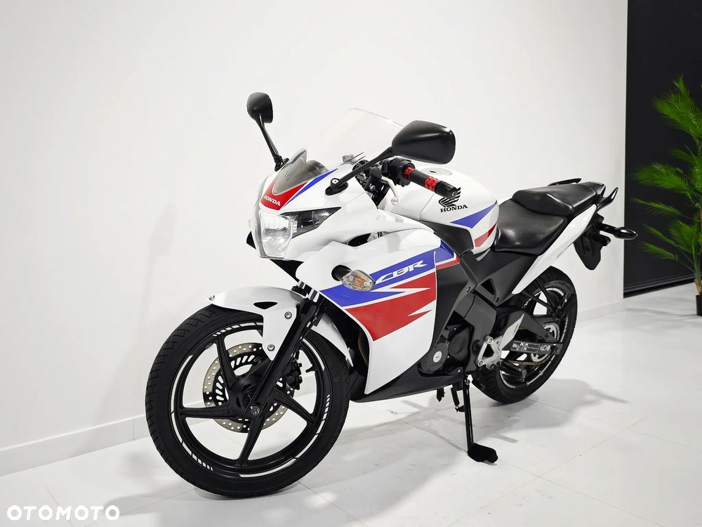 Honda CBR - 4