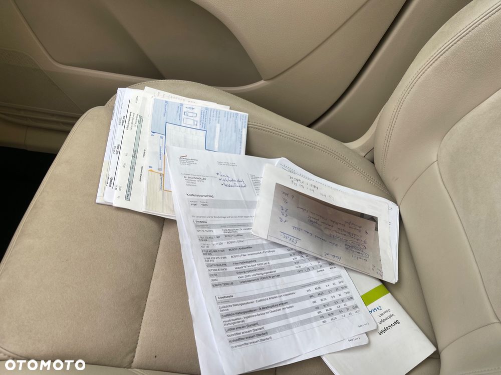 Volkswagen Sharan 2.0 TDI 4MOTION BlueMotion Technology Cup - 23