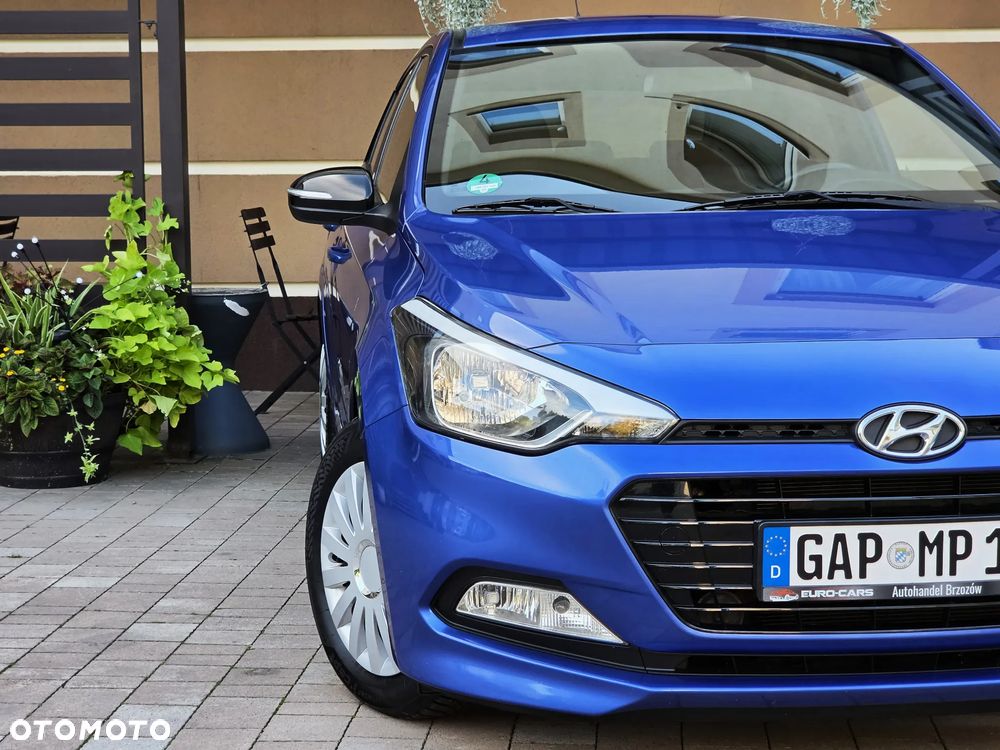 Hyundai i20 1.2 Passion - 13