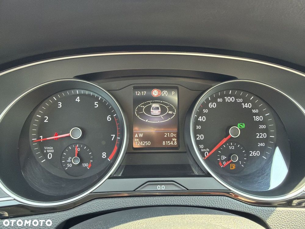 Volkswagen Passat 1.5 TSI EVO Elegance DSG - 16