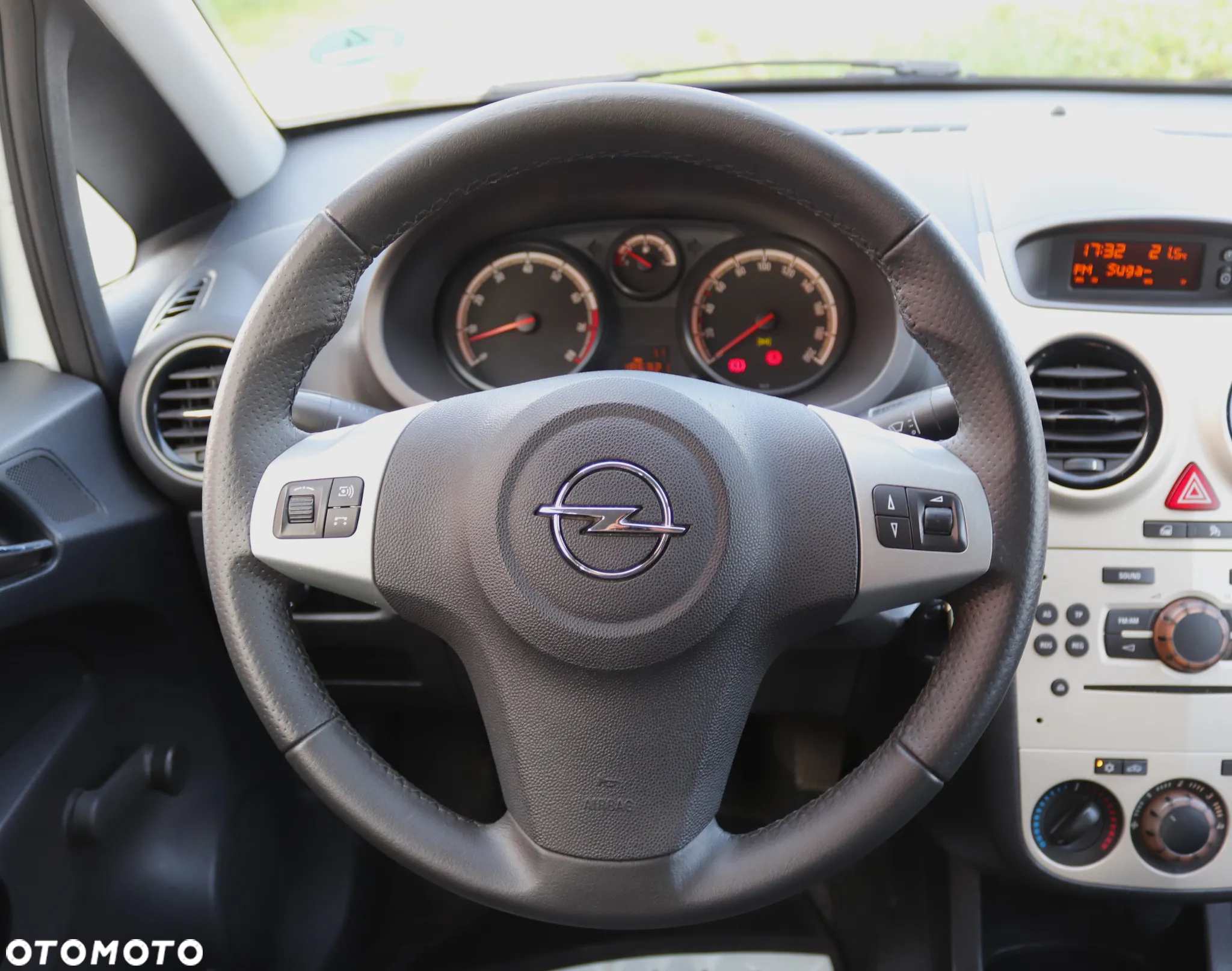 Opel Corsa - 14