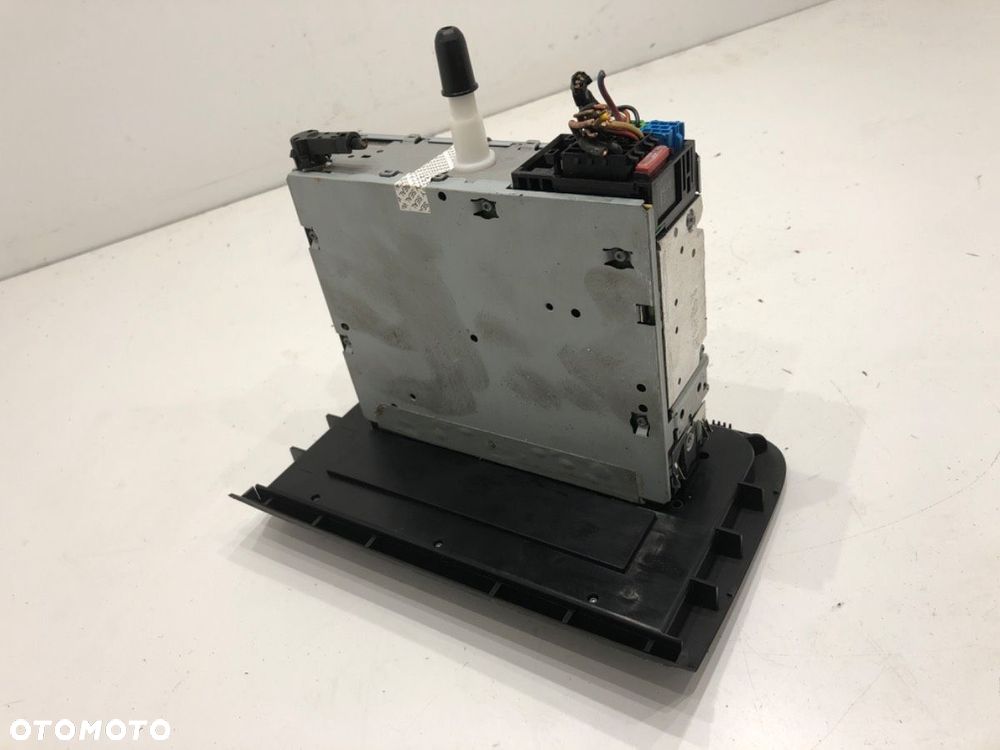 RADIO  FIAT CROMA (194_) 2005 - 2022 1.9 D Multijet (194AXC1B, 194AXC12) 110 kW [150 KM] olej - 4