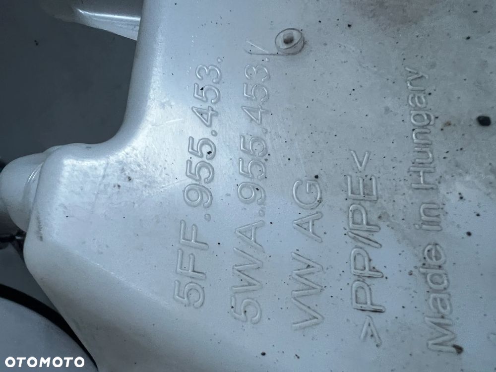 VW AUDI SEAT SKODA ZBIORNICZEK SPRYSKIWACZY 5FF955453 1K6955651 - 2