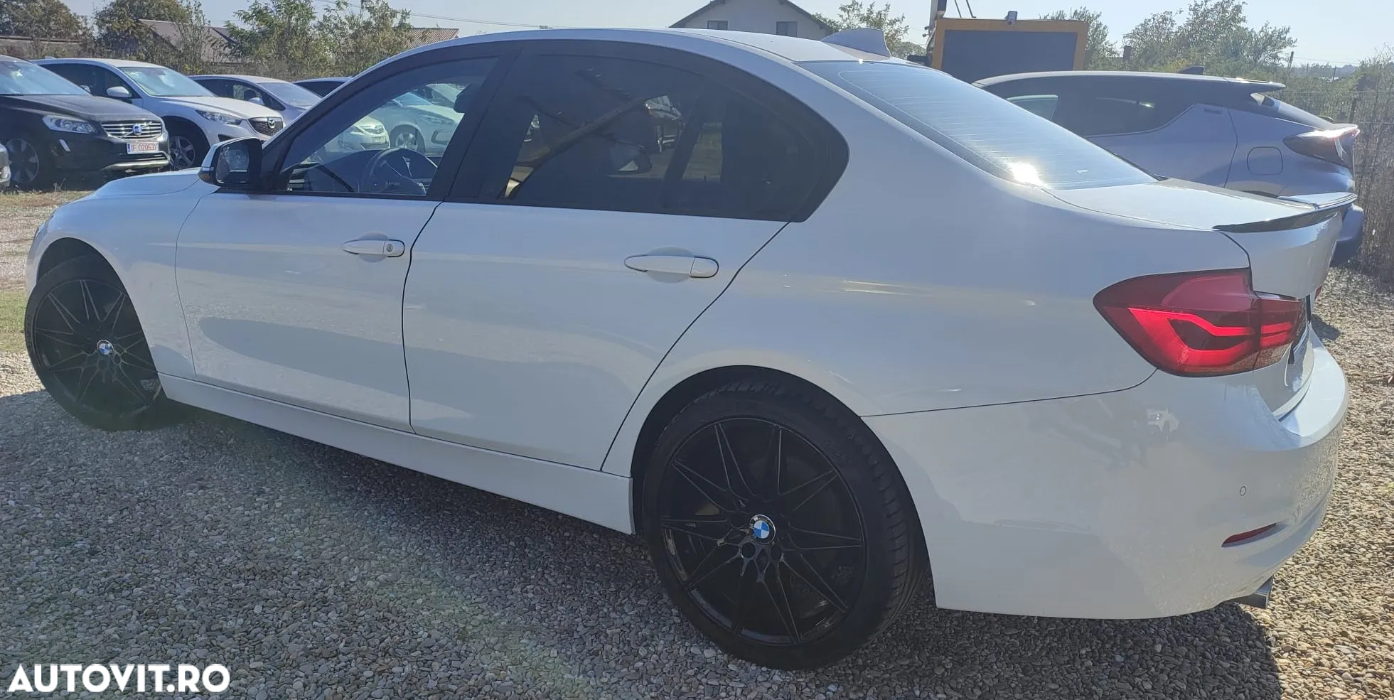 BMW Seria 3 - 13