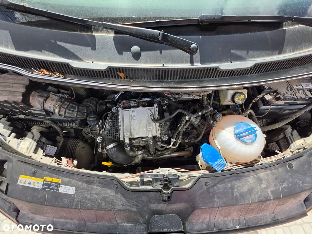 Volkswagen Transporter - 18