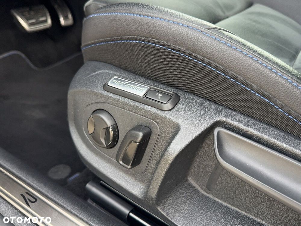 Volkswagen Arteon 2.0 TSI 4Motion R DSG - 11