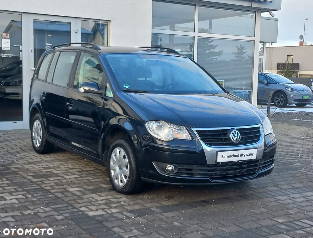 Volkswagen Touran - 2