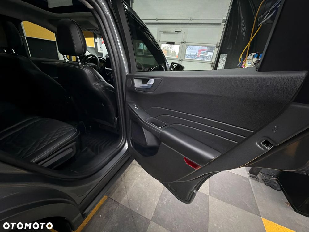 Ford Escape - 7