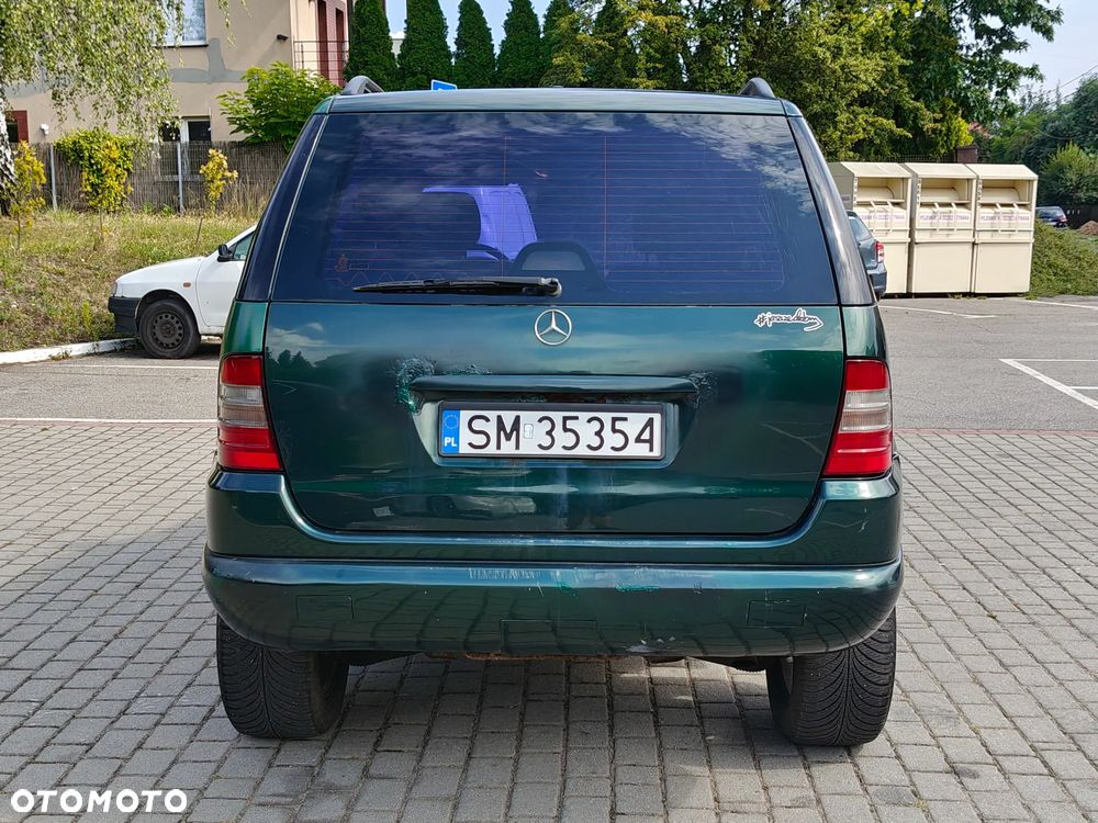 Mercedes-Benz ML - 12