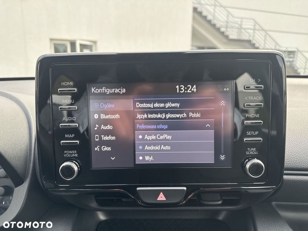 Toyota Yaris - 24