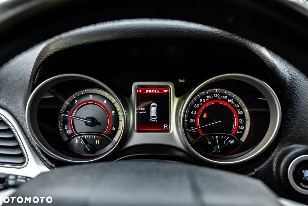 Fiat Freemont 2.0 Multijet Lounge AWD - 39