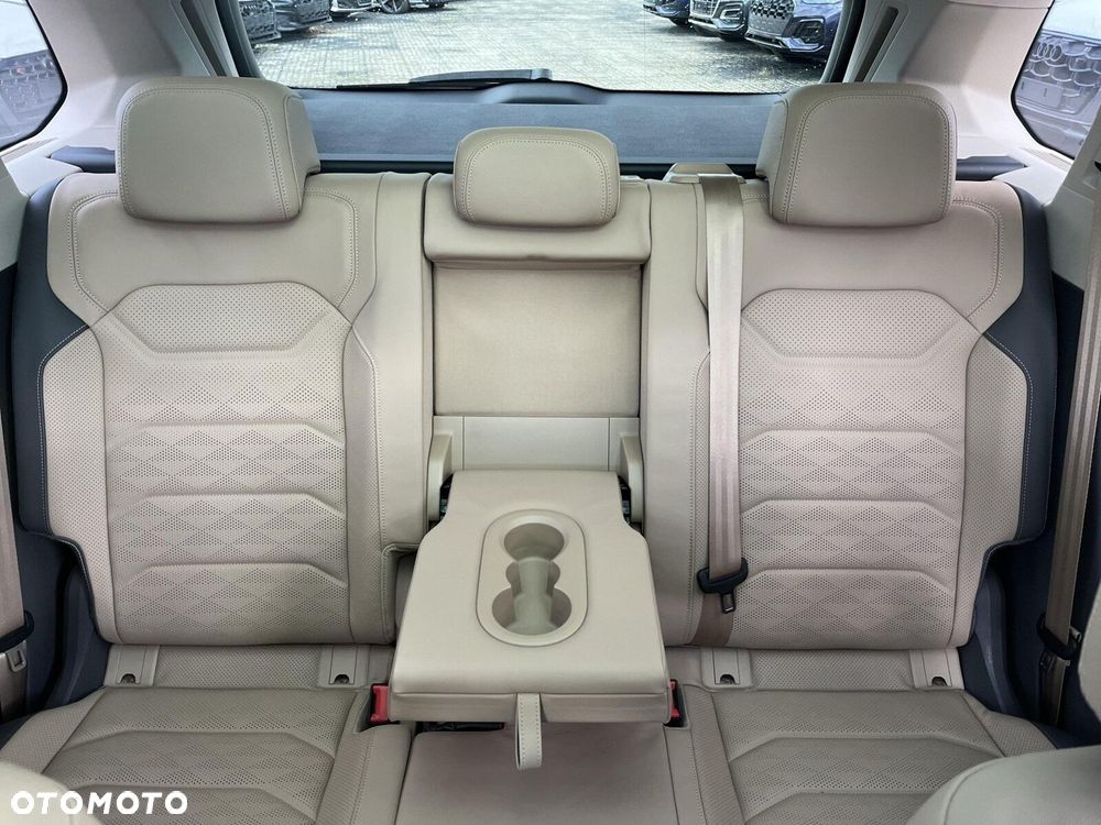 Volkswagen Touareg 3.0 V6 TDI 4Motion Elegance - 34