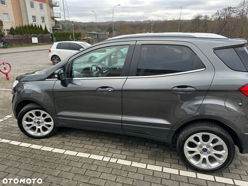 Ford EcoSport 1.5 EcoBlue TITANIUM - 12