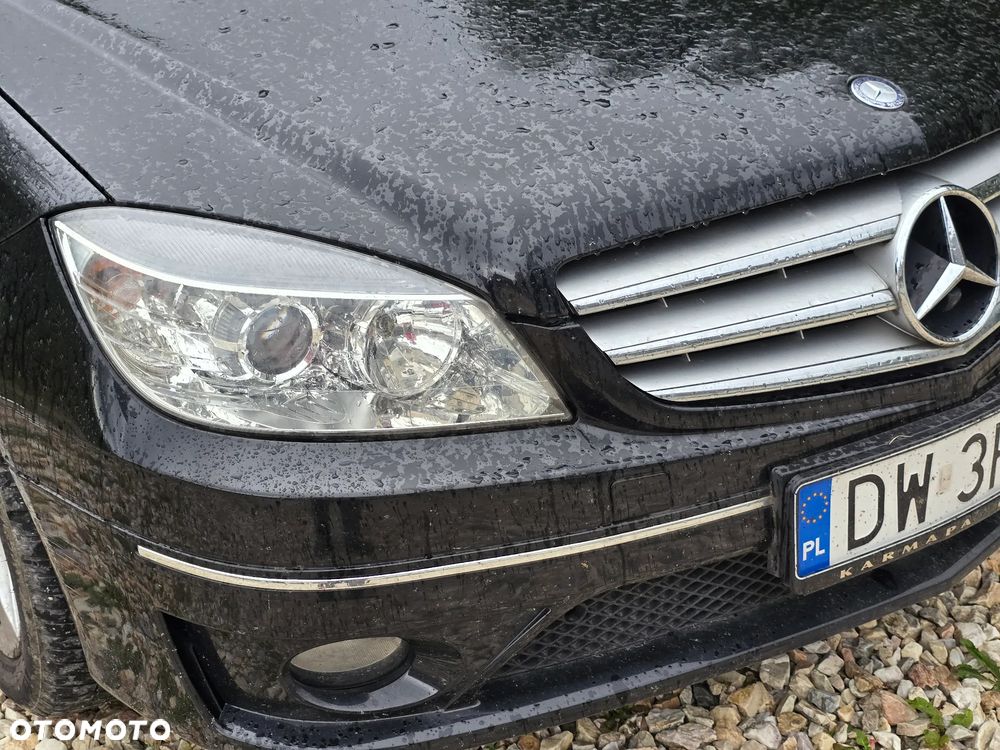 Mercedes-Benz CLC - 12