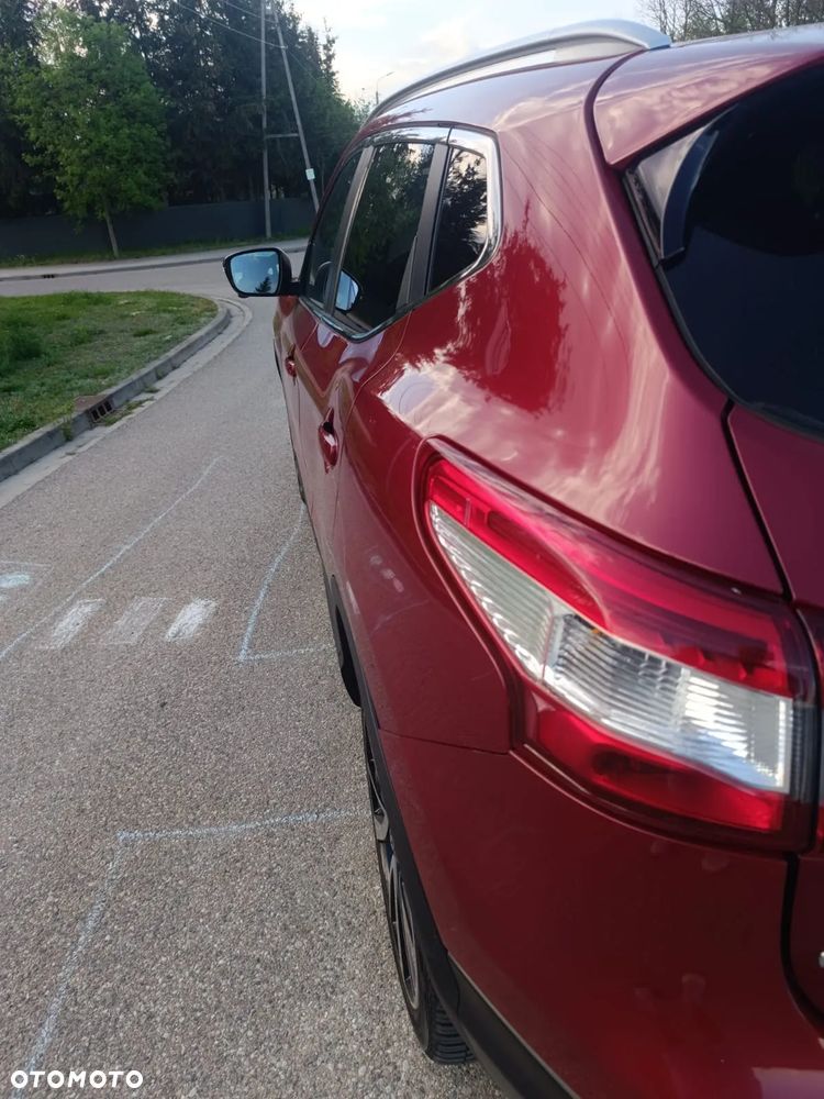 Nissan Qashqai 1.2 DIG-T TEKNA+ - 10