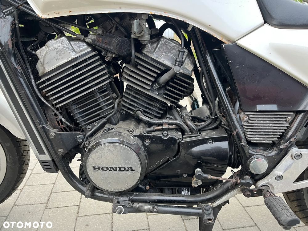 Honda VT - 6