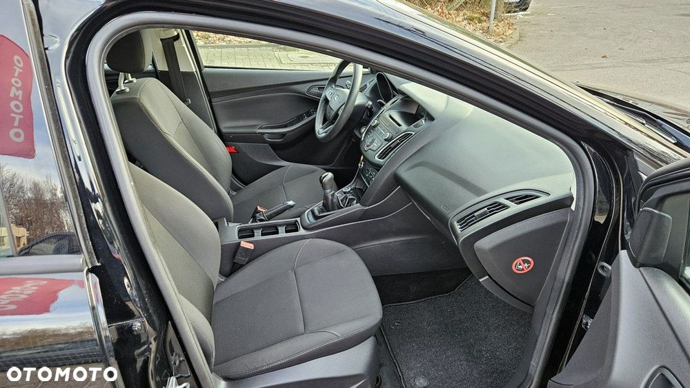 Ford Focus - 16