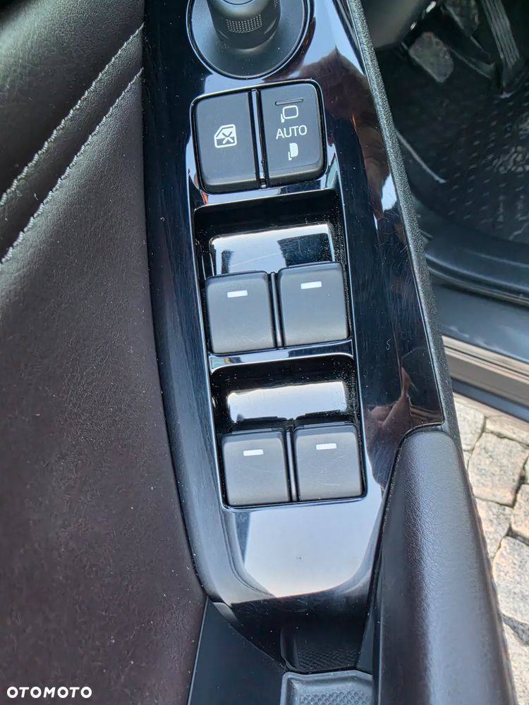 Mazda 3 - 32