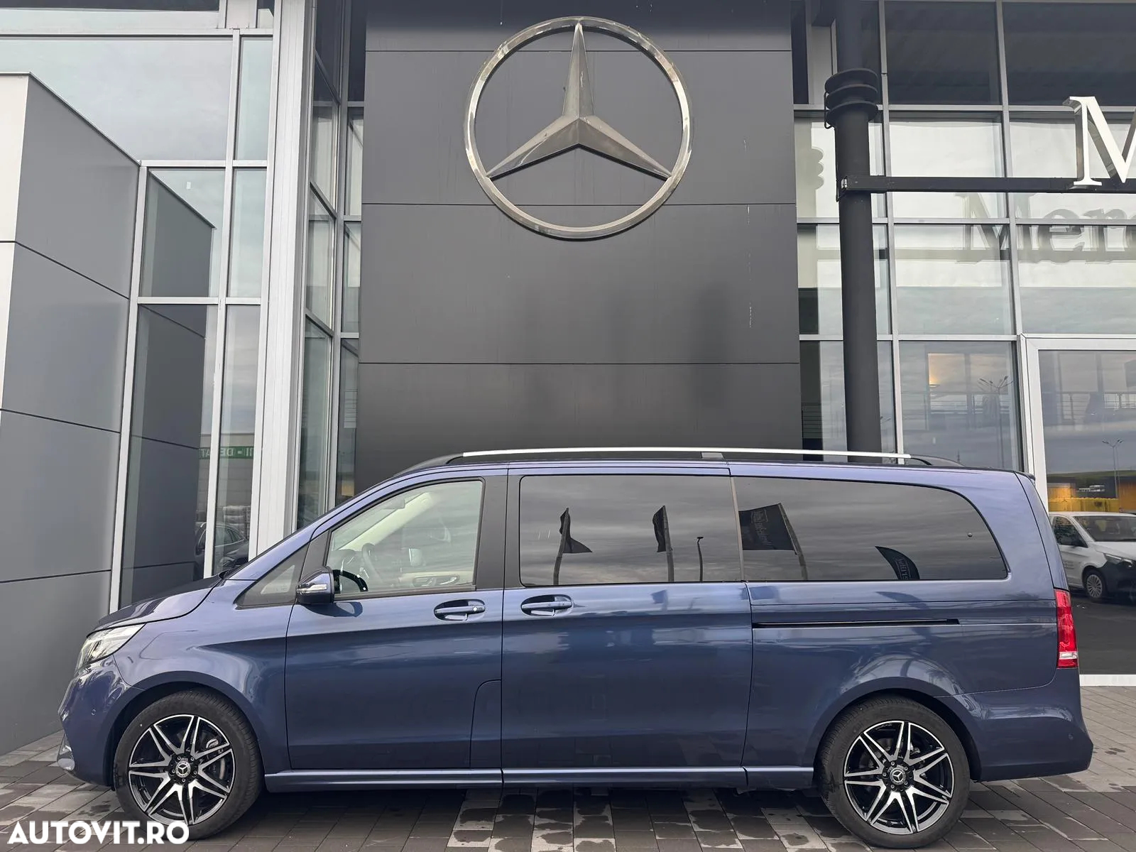 Mercedes-Benz V 300 d Combi Extra-lung 237 CP AWD 9AT Avantgarde - 2