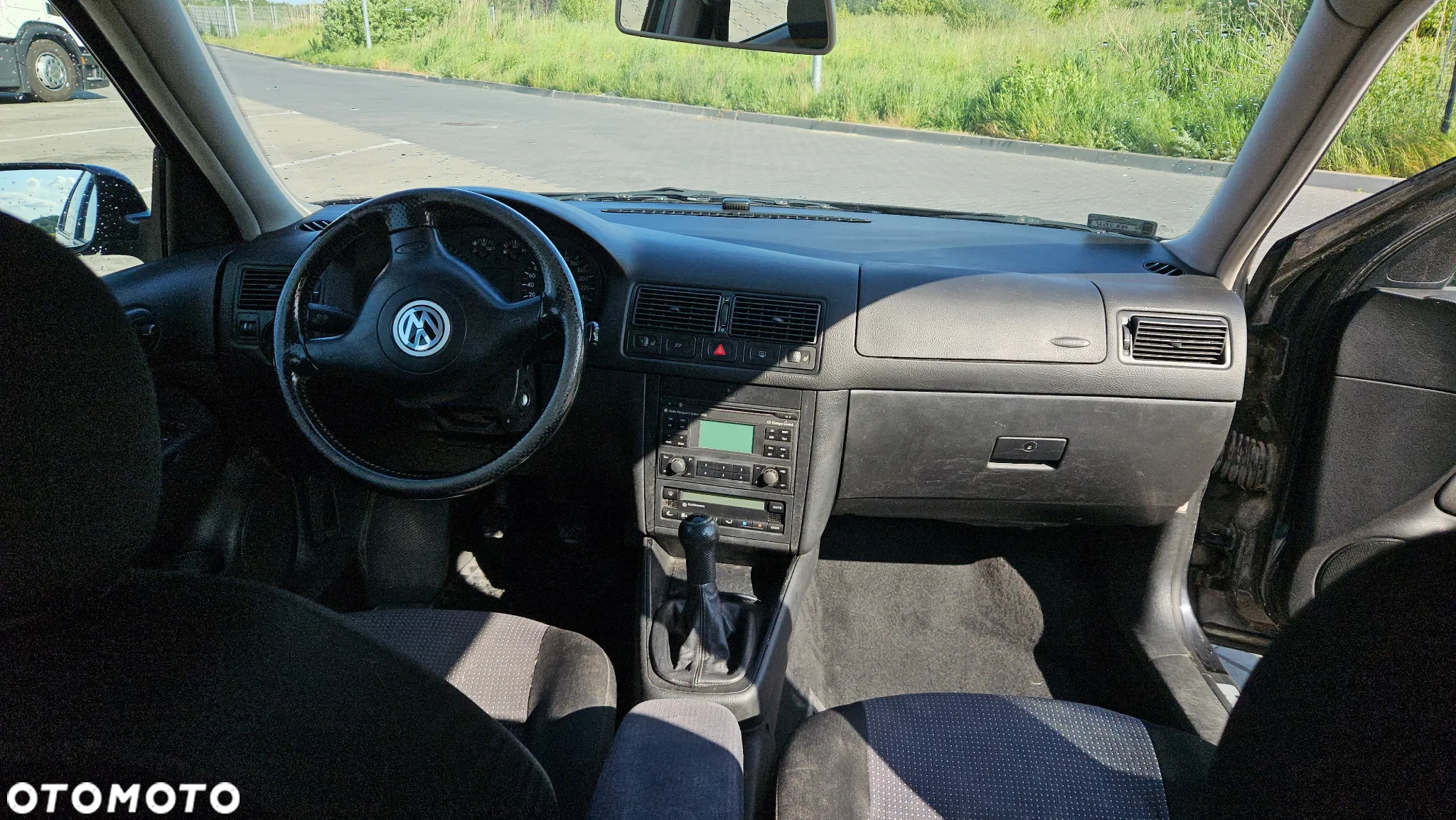 Volkswagen Golf - 9