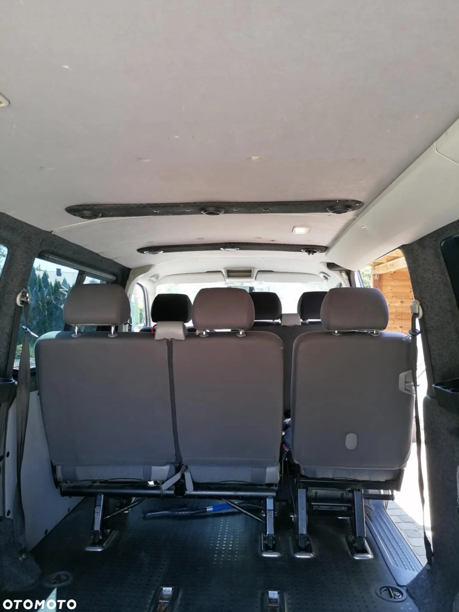 Volkswagen Transporter Shuttle TDI L2 - 19