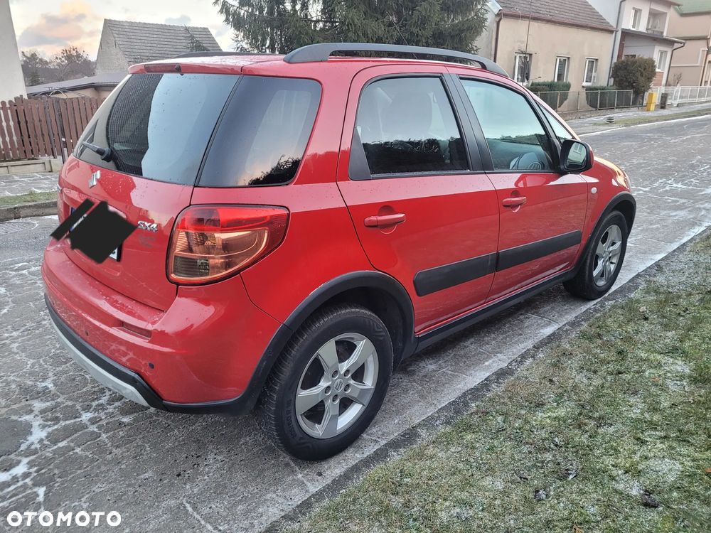 Suzuki SX4 - 4