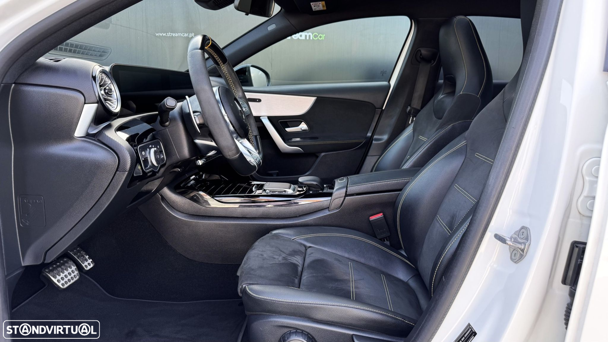 Mercedes-Benz A 45 AMG S 4Matic+ Speedshift DCT 8G Advanced-Plus - 13