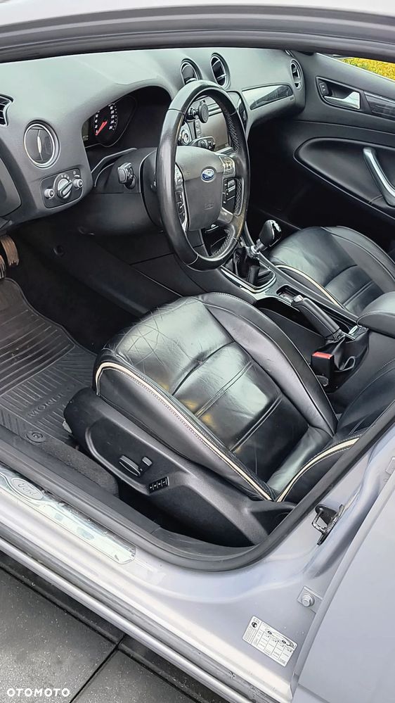 Ford Mondeo 2.0 TDCi Titanium X - 20